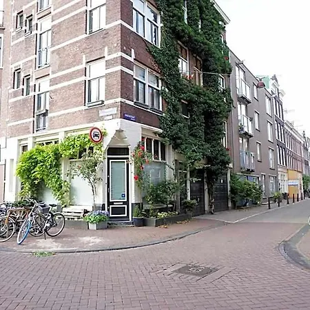 Eelhouse Private Appart hôtel