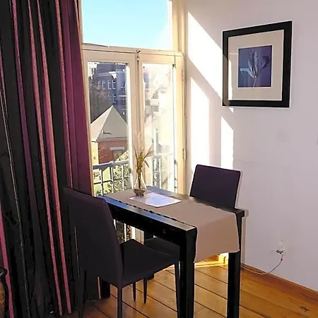 Eelhouse Private 3*